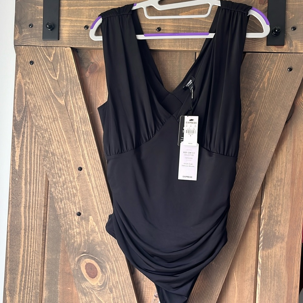 Express body contour bodysuit